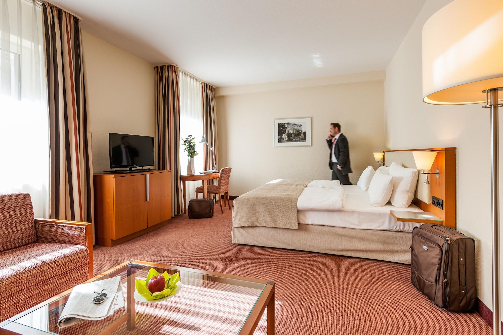 Mercure Center Отель