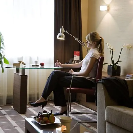 Mercure Hotel Duesseldorf City Center Экстерьер фото