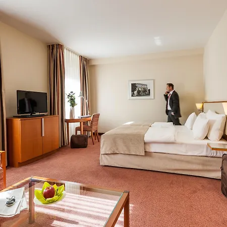 Mercure Hotel Duesseldorf City Center Экстерьер фото